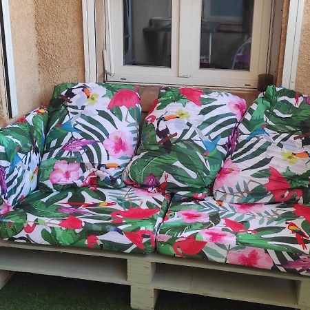 Appartement Avec Terrasse Narbona Zewnętrze zdjęcie
